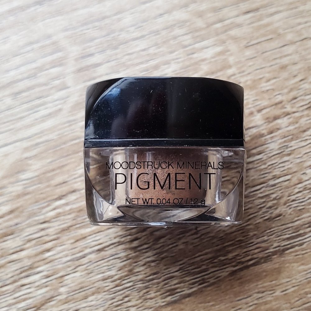 Pigment Powder Eyeshadow - Matte Brown